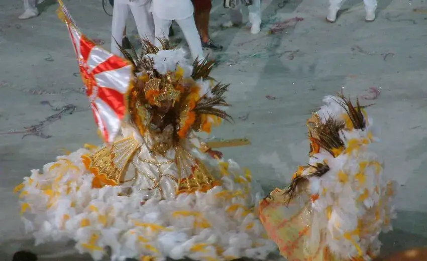 Vivenciando o samba: Saiba como conhecer a história do Samba no Rio