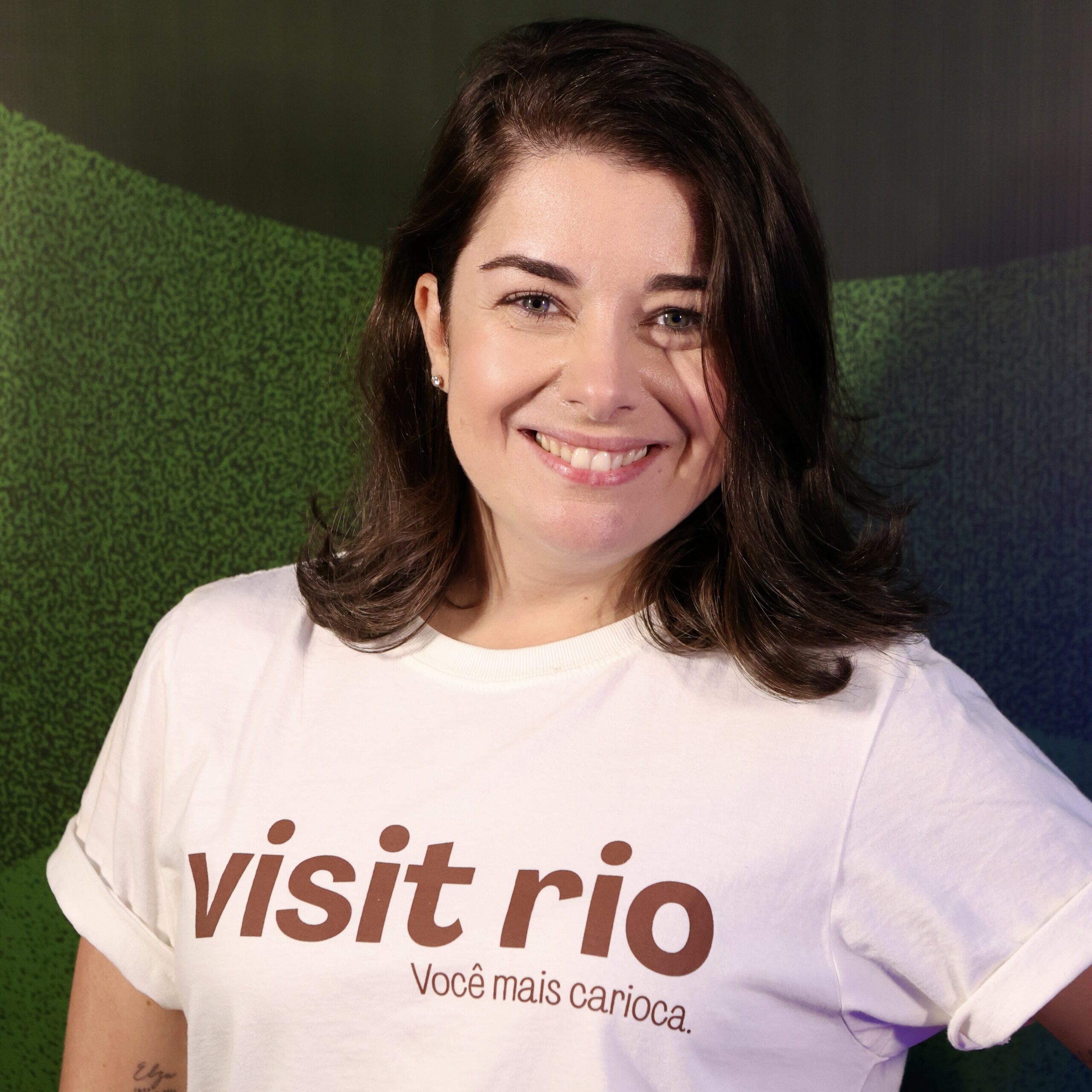 Carolina Navarro - Comercial - Visit Rio